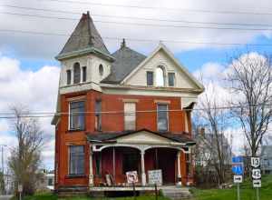 William Ritter House on the NRHP since December 29, 1978. At 181 S. Main St., Mansfield, Ohio. (Harris Street on the left, Glessner St. behind and to the right of the photographer)