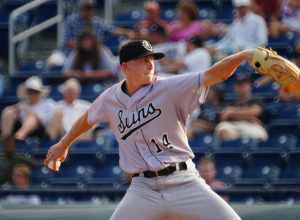 Scott McGough delivers a pitch for the Jacksonville Suns in 2013.