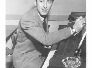 Ralph Freed lyricist at piano MGM c1940s