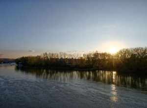 
500px provided description: River [#autumn ,#sunset ,#river ,#fall ,#Layafette ,#Wabash river]