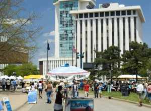 When I decide to head down to Riverfest with my camera, everyone else heads home.