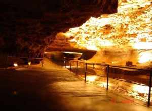 Meramec Caverns