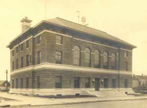 U.S. Post Office and Custom House (1911)
Completed in 1910.
Supervising Architect: James Knox Taylor

Still in use by the U.S. District Court for the Northern District of California; the U.S. Circuit Court for the Northern District of California met