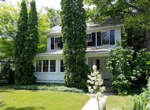 The Anna Bayhouse House (1906) is part of the West Warm Springs Historic District in Boise, Idaho.