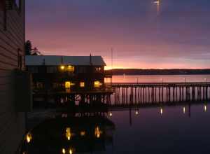 Waterfront Dinning