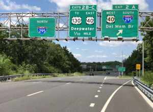View north along Interstate 295 and Salem County Route 551 at Exit 2A (Interstate 295 SOUTH, U.S. Route 40 WEST, Delaware Memorial Bridge) in Carneys Point Township, Salem County, New Jersey