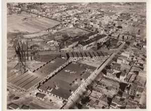 Aerial view of silver lake plant.
Keywords: aerial views; Edison Companies and Laboratories; (EDIS Historical Photo Series Name)