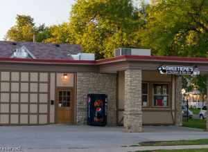 Best Oil and Refining Company Service Station, 624 12th Ave., SE Cedar Rapids