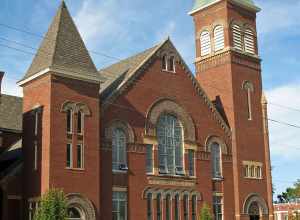 Registered Historic Places in Stark County, Ohio. 

First Methodist Episcopal Church, 470 E. Broadway St., Alliance, Ohio, USA. Photographed 2008-08-25 from the south side of Broadway St between Freedom and Linden Aves.  
Camera