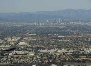 Goodyear blimp Spirit of America returning to its base