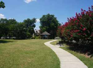 Ruth Updegraff Park in Norman, Oklahoma (United States).