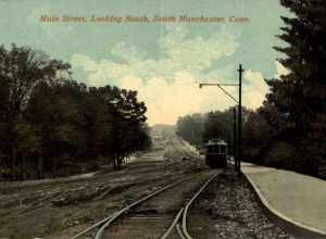 Divided back postcard of a streetcar on Main Street near Manchester Center