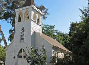 w:National Register of Historic Places listings in Alameda County, California.

St. Raymond's Church, 6600 Donlon Way, Dublin, CA. Photographed from the east side of Donlan Way south of Dublin Blvd.
Camera location37° 42′ 00.32″ N,