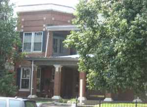 Front of the Van Cleave Flats, located at 704-708 Court Street in Evansville, Indiana, United States.  Built in 1910, it is listed on the National Register of Historic Places.
